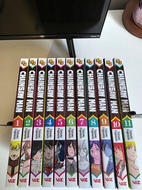 Chainsaw Man Volumes 1-11 Manga Set - White Multicolor Spines